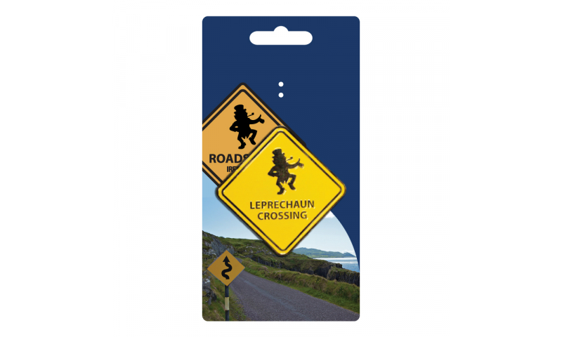 Roadsign Magnet on Headercard - Leprechaun Crossing